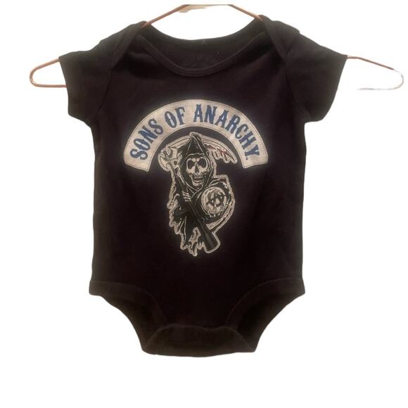 Sons of Anarchy Baby Onesie - Size 6 Months - Great Condition - Picture 1 of 3